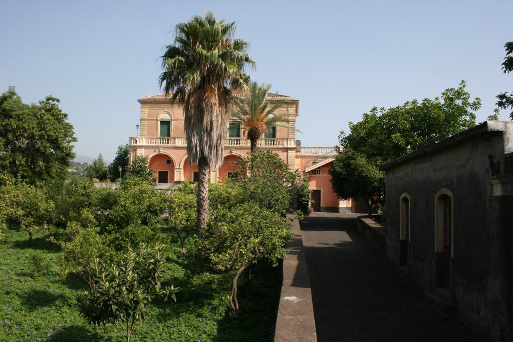 Villa Dei Leoni Santa Tecla Exterior photo