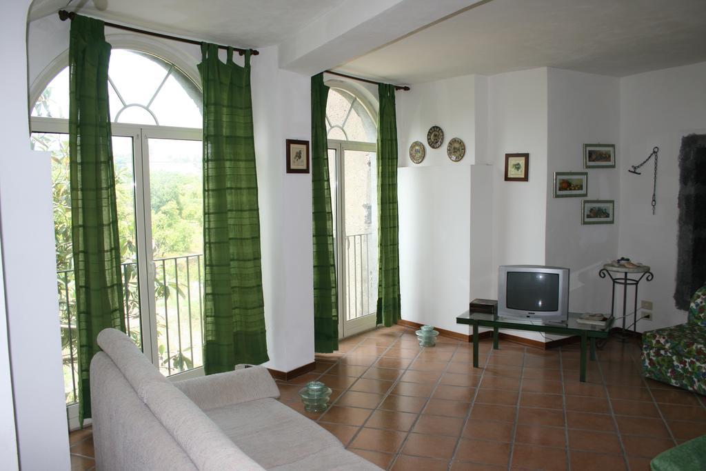 Villa Dei Leoni Santa Tecla Room photo