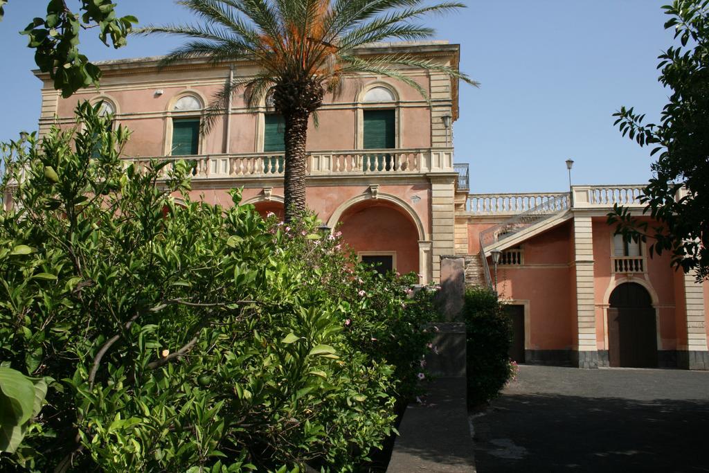 Villa Dei Leoni Santa Tecla Exterior photo